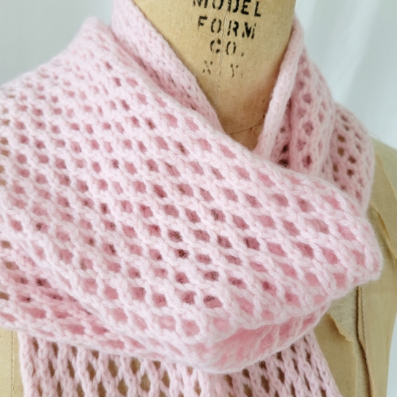 Phenix Cashmere Pink Knit Scarf NWT - Picture 3 of 5